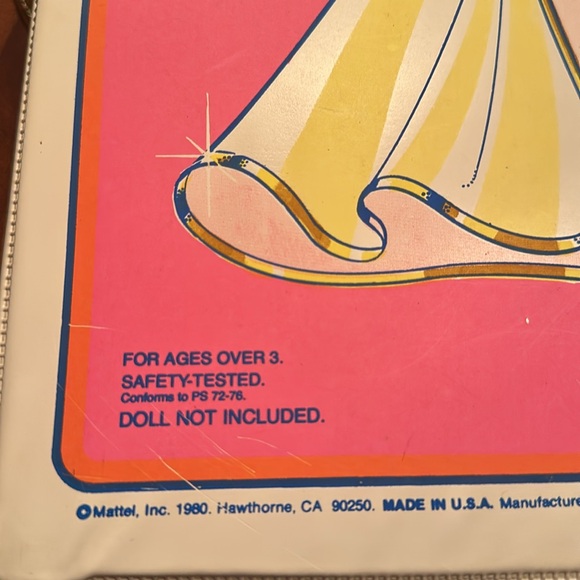 Golden Dream Barbie Doll Case 1980 - Picture 4 of 12